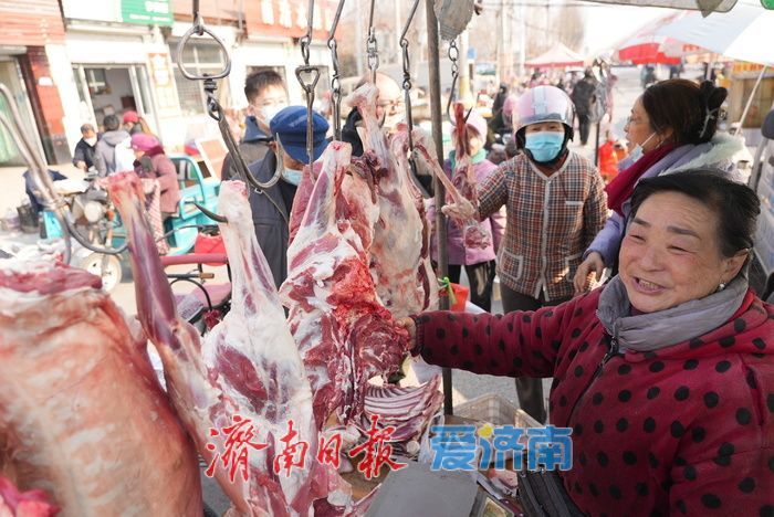 “泉”在济南过大年｜年货大集年味足，红红火火迎新春