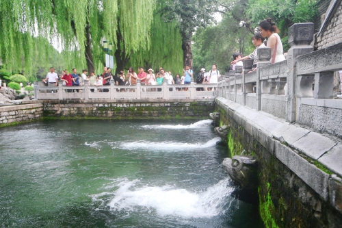 一年四季 泉在济南丨济南两大泉群双双刷新今年地下水位纪录