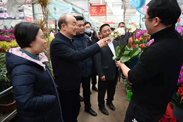 1月26日,十三届全国人大代表,山东省莒县城阳街道岳家村社区党委书记