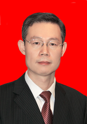 昌乐县实验小学教师;1989年2月-1997年3月昌乐县委办公室秘书,综合科